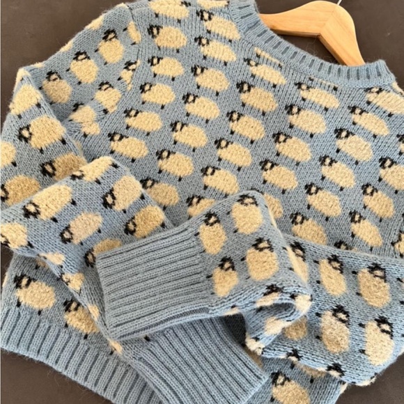 Zara Sheep Sweater - Picture 4 of 4